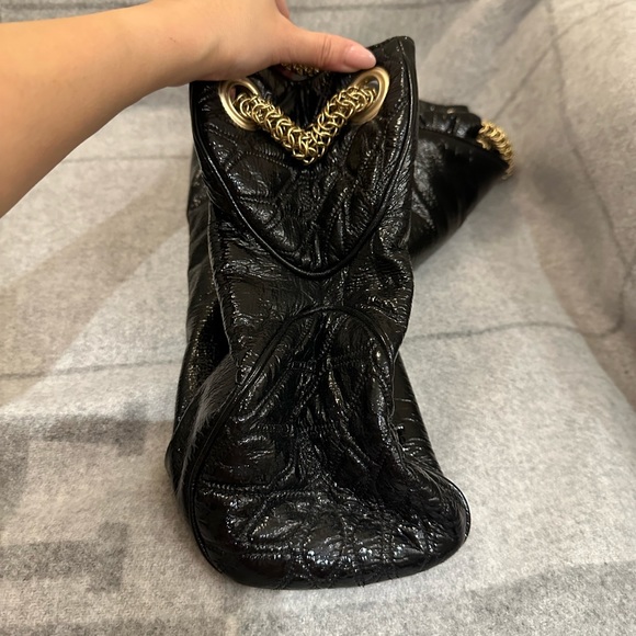 Authentic CHANEL Black Patent leather bag - Picture 7 of 13